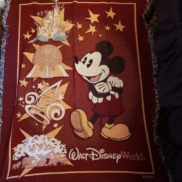 Disney Other - Walt Disney World Mickey Mouse Throw Blanket